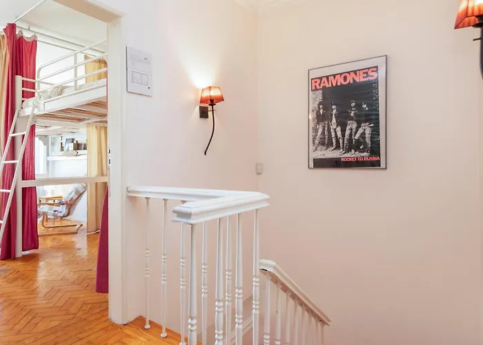 בית הארחה Nesha 3*