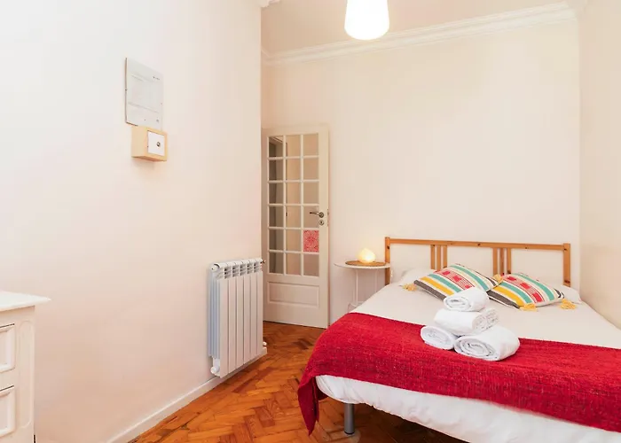 Nesha בית הארחה 3*