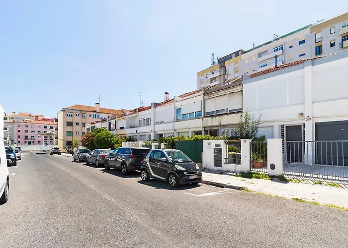 בית הארחה Nesha