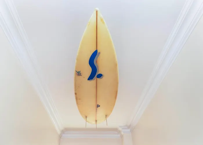 Nesha בית הארחה